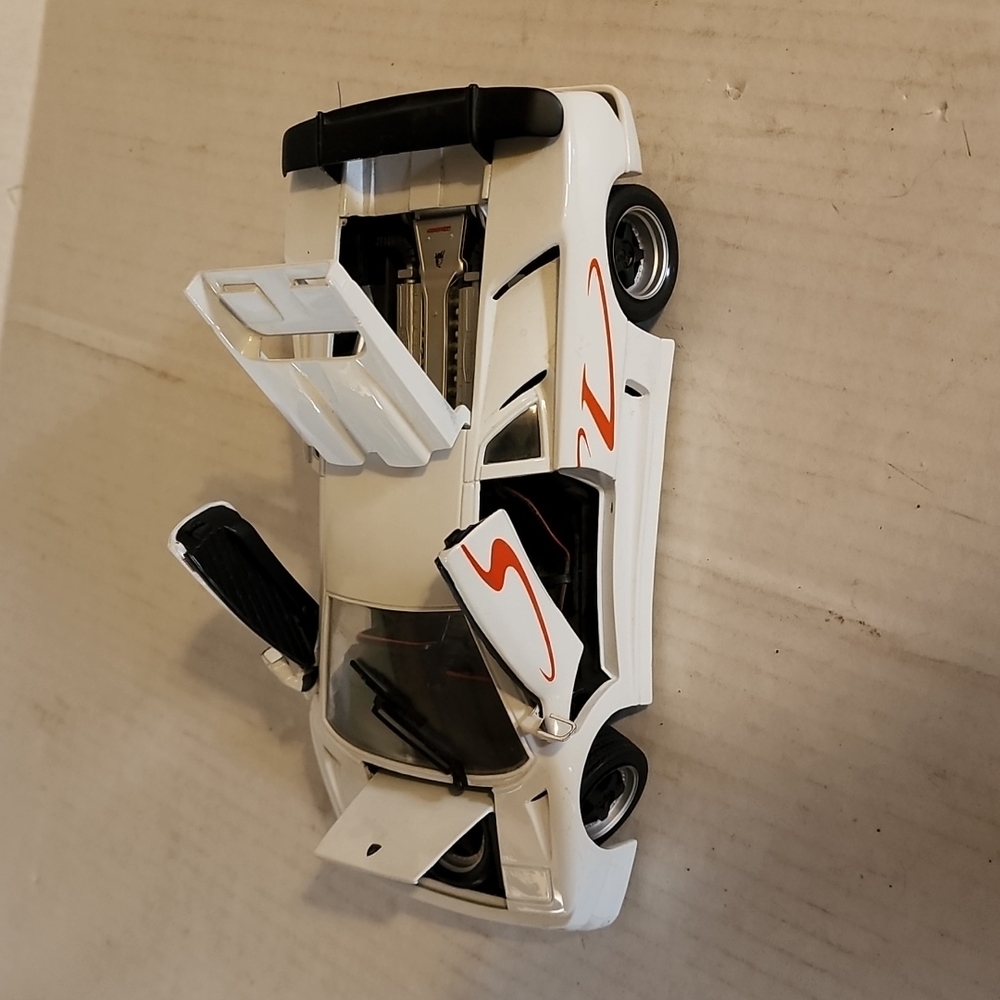 Lamborghini diabio diecast car